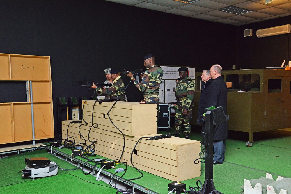 Senegalese Chief of Army Staff Brig. Gen. Cheikm Gueye tours Regional Training Support TSAE Vicenza, Italy, at Caserma Ederle