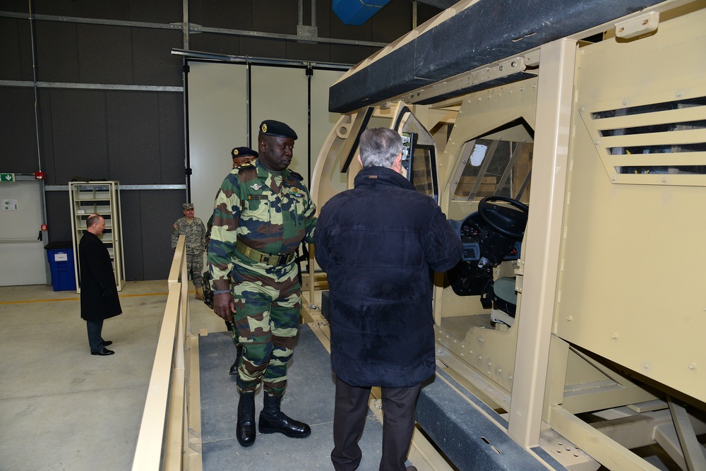 Senegalese Chief of Army Staff Brig. Gen. Cheikm Gueye tours Regional Training Support TSAE Vicenza, Italy, at Caserma Ederle