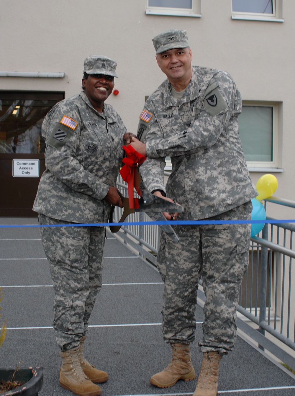 409th CSB ribbon cutting ceremony