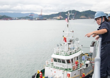 USS Comstock arrives in Malaysia