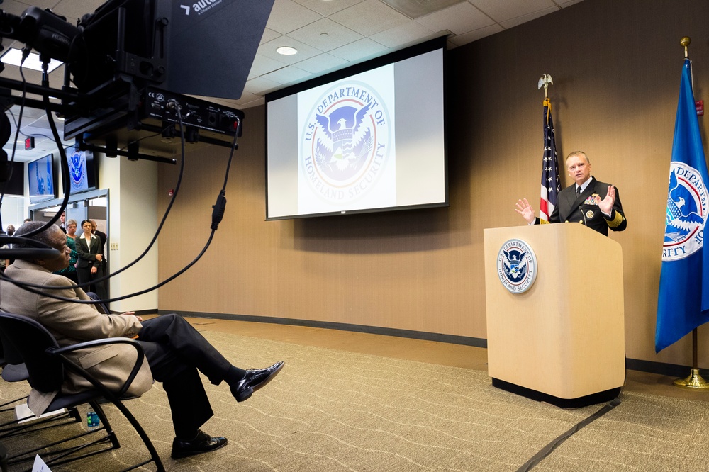 VCJCS speaks at TSA Veteran's Day ceremony