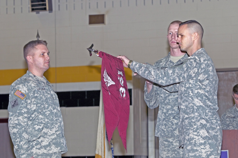 Iowa Reserve unit cases the colors for deployment