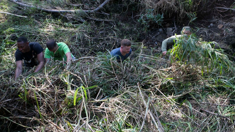 Service members clean up park during Lava Viper 15.1-2