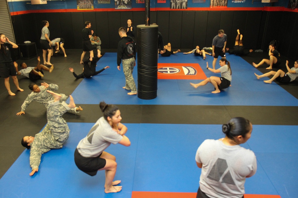 3rd BCT Paratroopers focus on self defense