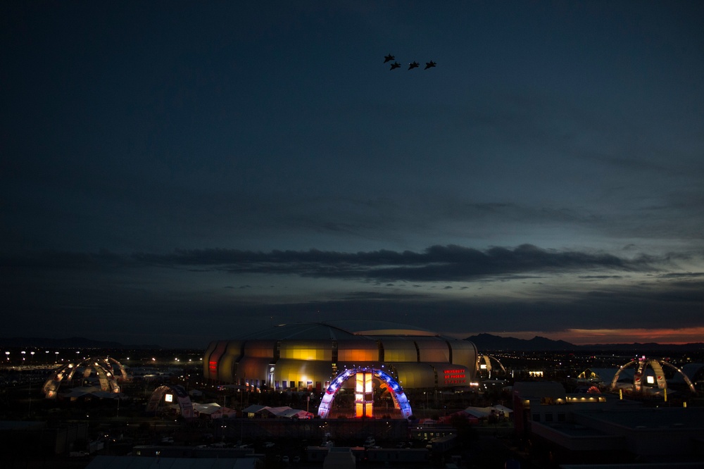 First-ever F-35 flyover during 2015 Pro Bowl