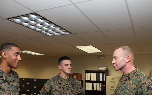 MCICOM Commander and Sgt. Maj. visit MCAS Miramar