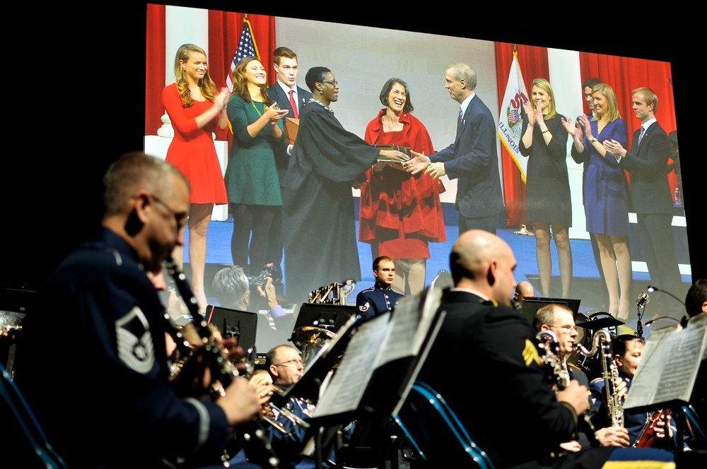 Illinois National Guard performs at Gov. Rauner's inauguration