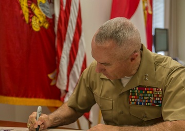 Service members can sign to save for Military Saves Month