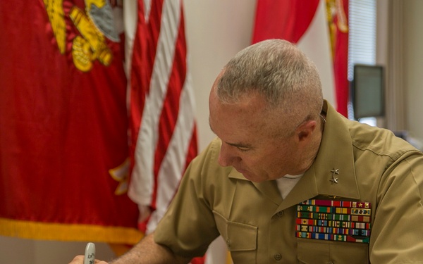 Service members can sign to save for Military Saves Month