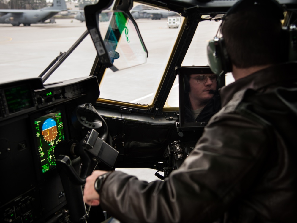 Pilots train, keep Ramstein soaring