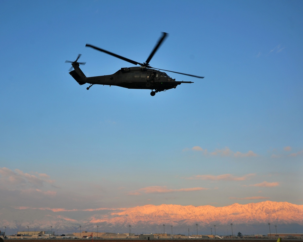 HH-60 Pave Hawk takes flight at Bagram