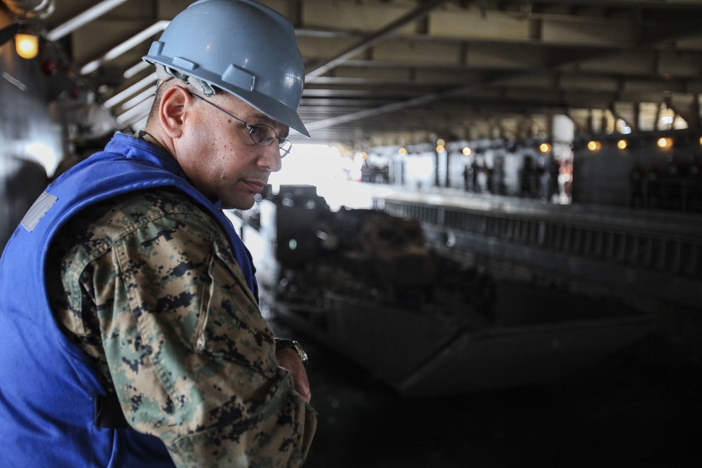 15th MEU Marines train aboard the USS Rushmore (LSD-47)
