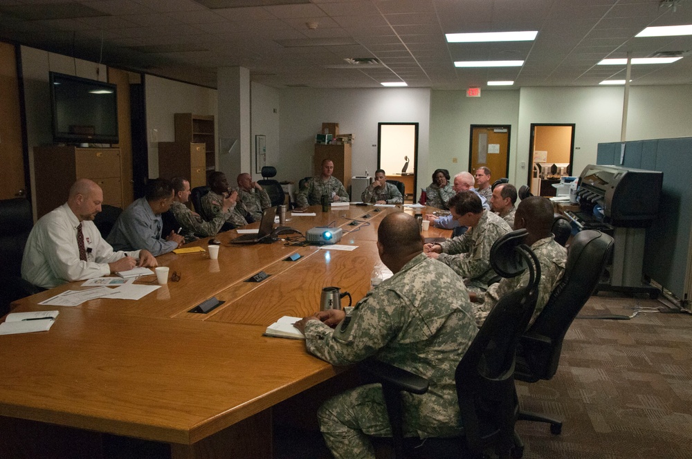 ARNORTH AREC discuses capabilities, way ahead with 412th TEC, Army Corps of Engineers