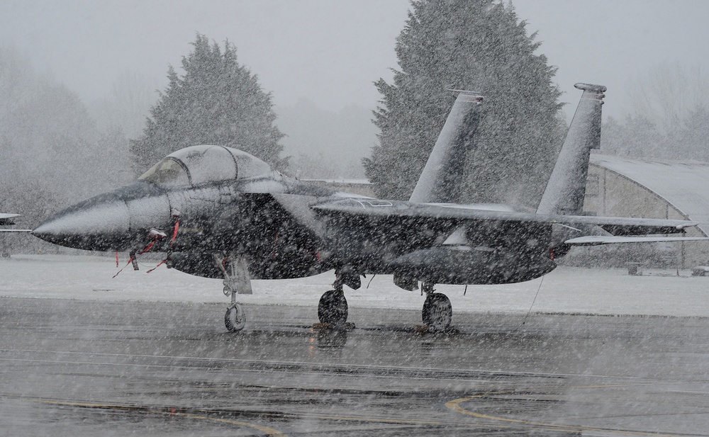 Snow falls on Liberty Wing