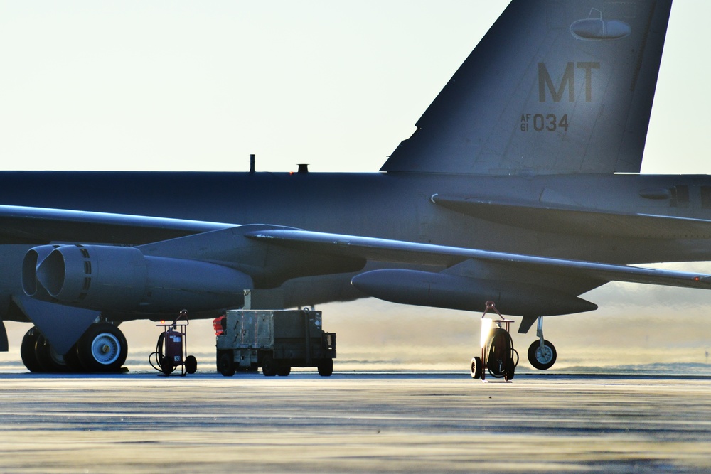 Flightline Airmen