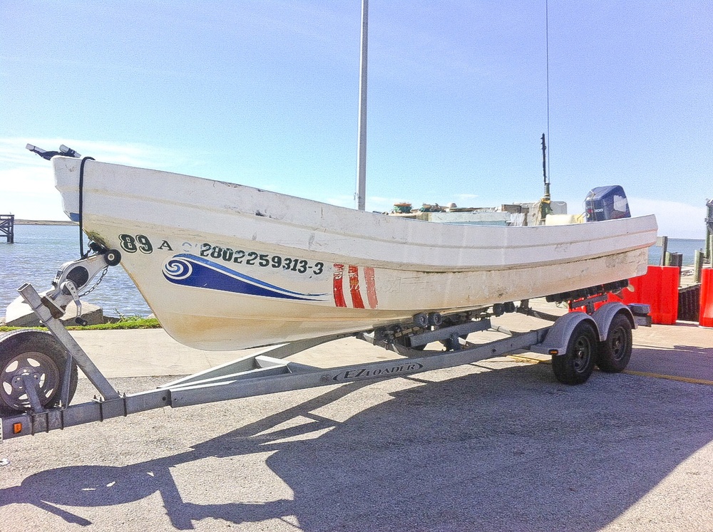 Lancha seized by Coast Guard Cutter Steelhead