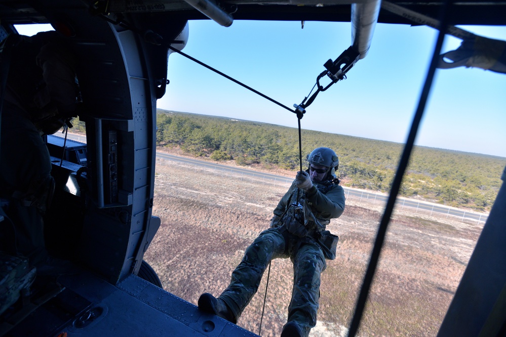 106th Rescue Wing conducts CSAR training
