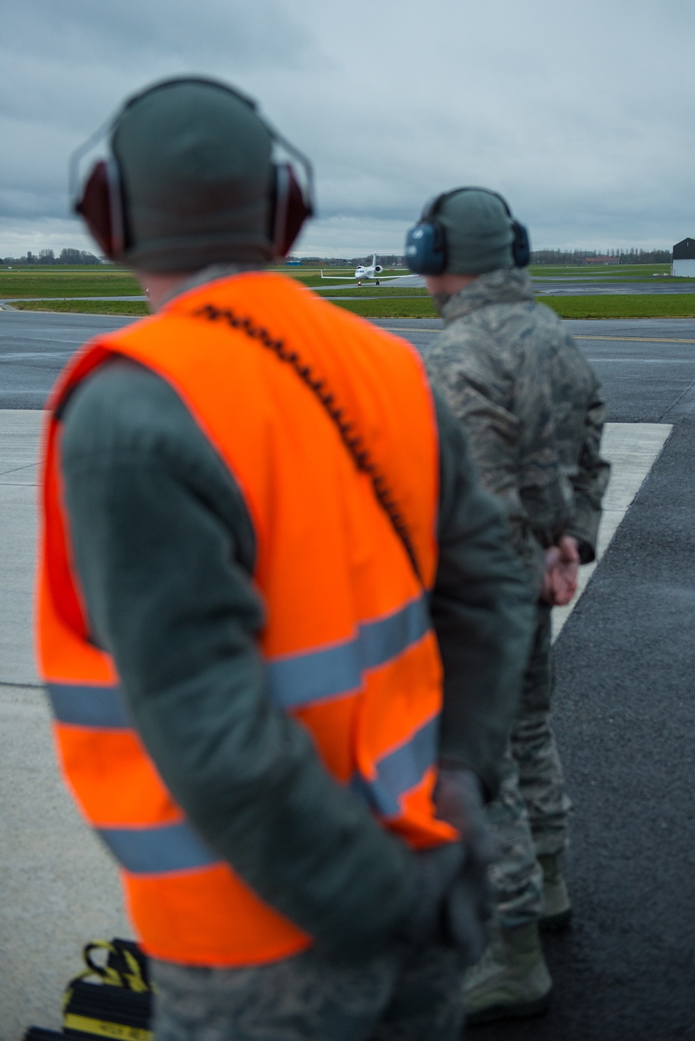 Chief Master Sgt. of the Air Force James Cody visits 424th ABS in Belgium