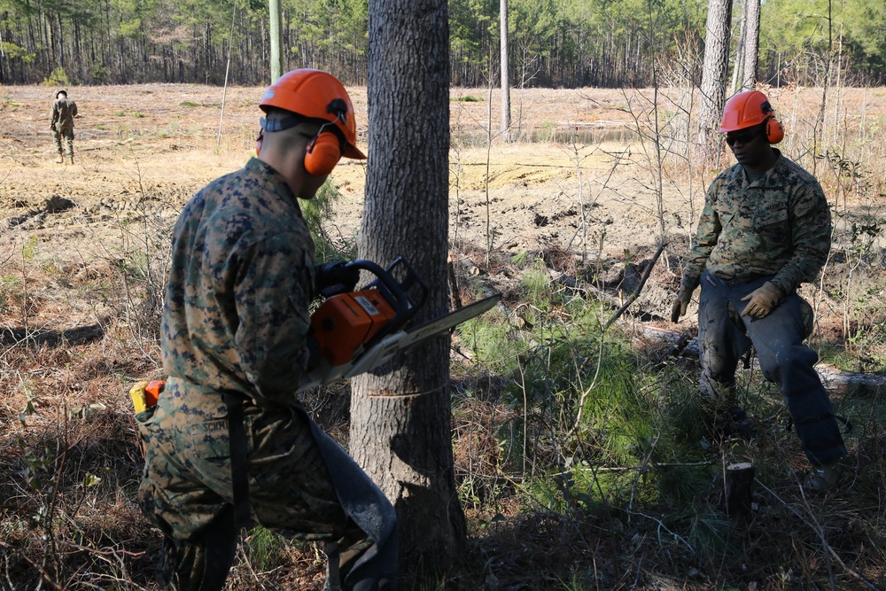 MWSS-274 engineers battle weather, elements to prepare future training facility
