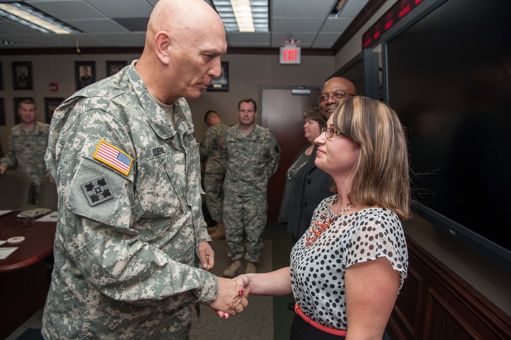 Army Chief of Staff visits Redstone Arsenal