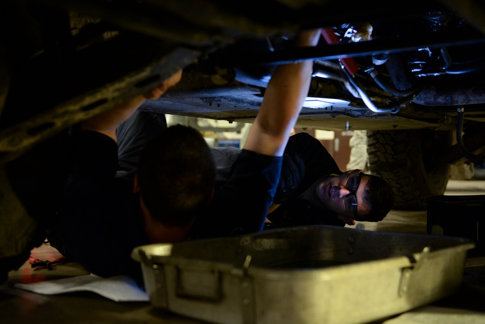 375th LRS vehicle maintenance flight