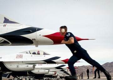 Thunderbirds perform Super Bowl XLIX flyover