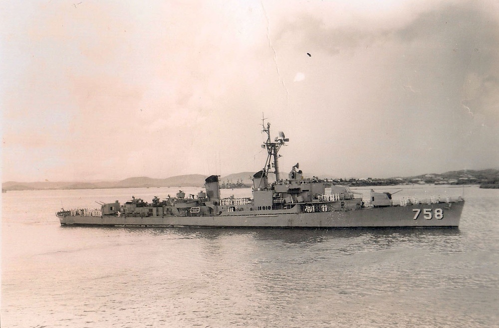 Tin-Can Navy Adventures and Combat in the Korean War
