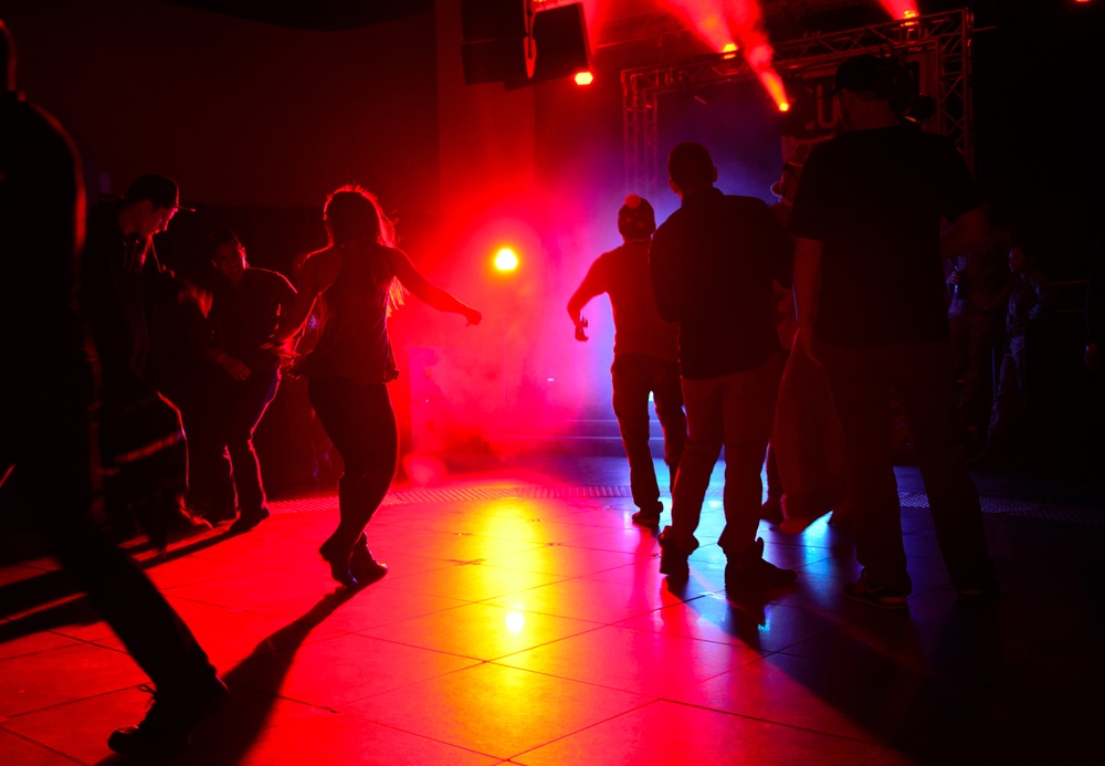 USO takes new spin on music tour