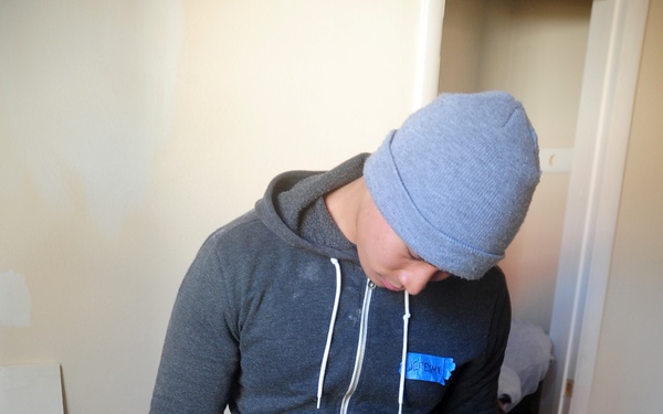 Sailors volunteer for Habitat for Humanity