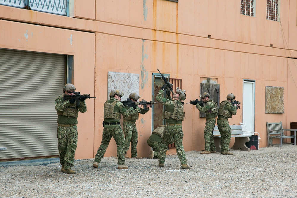 Door breach training evolution