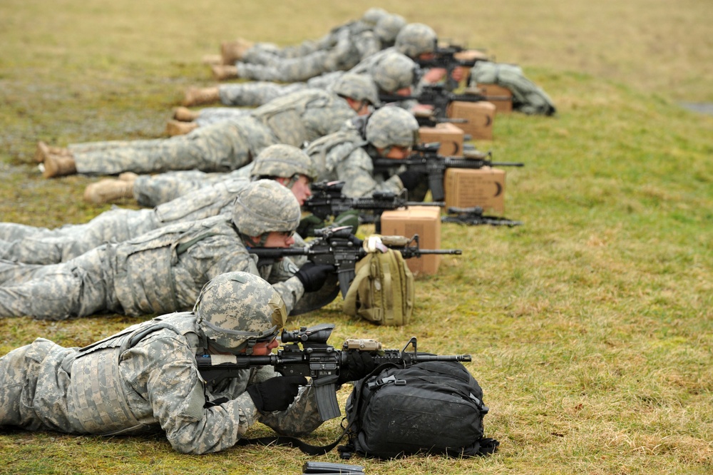 1-91 CAV weapons qualification with German partners