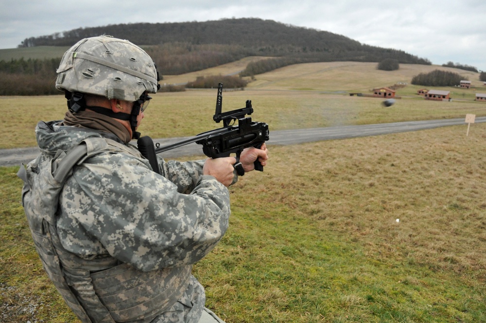 1-91 CAV weapons qualification with German partners