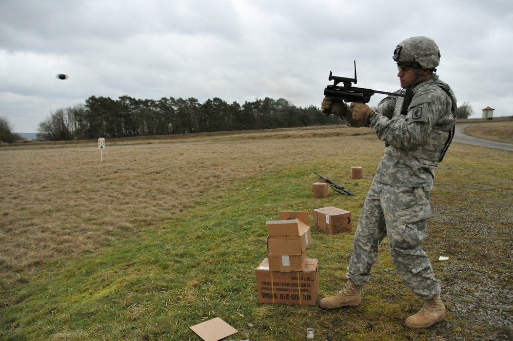 1-91 CAV weapons qualification with German partners