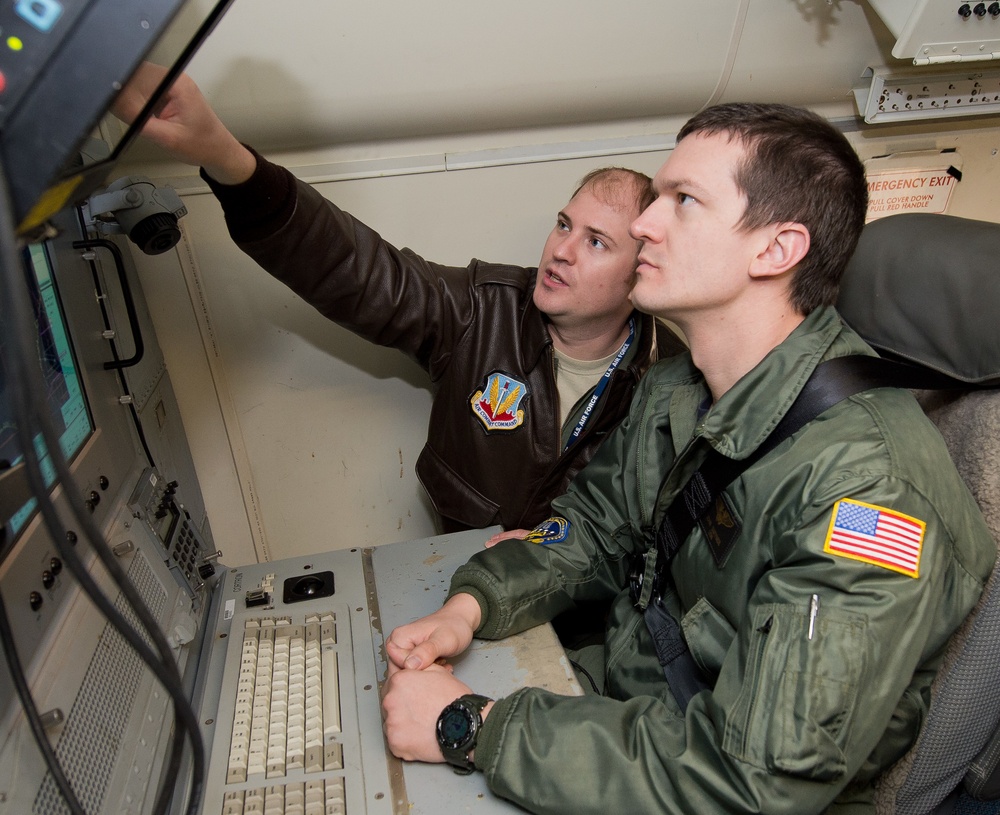 US naval aviator flies with Team JSTARS E-8C Joint STARS