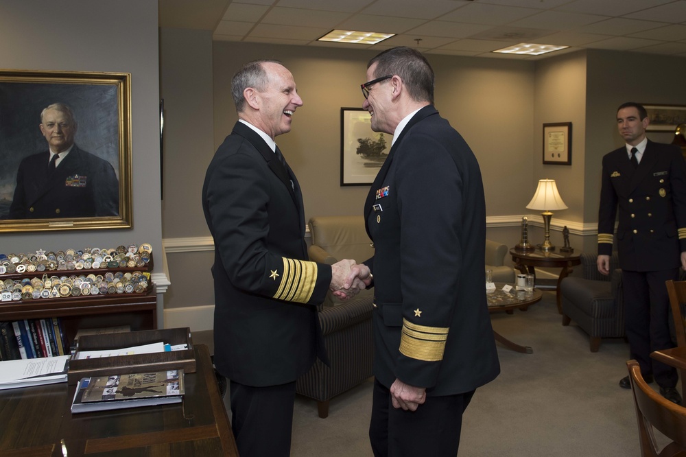 CNO meets with chief of the German navy