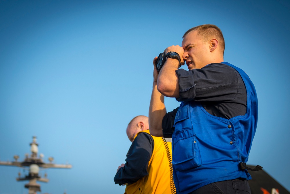 USS Carl Vinson replenishment