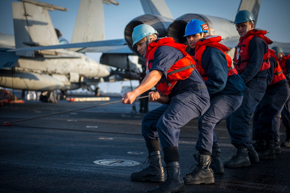 USS Carl Vinson replenishment