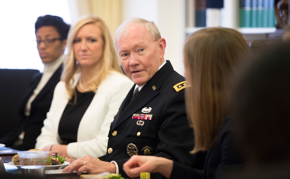 Chairman speaks with White House Fellows