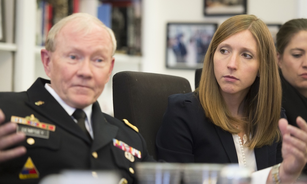 Chairman speaks with White House Fellows