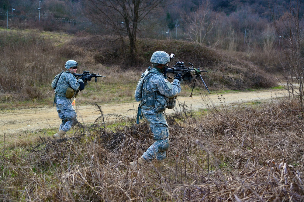 173rd Airborne Brigade day and night patrolling at Longare Complex