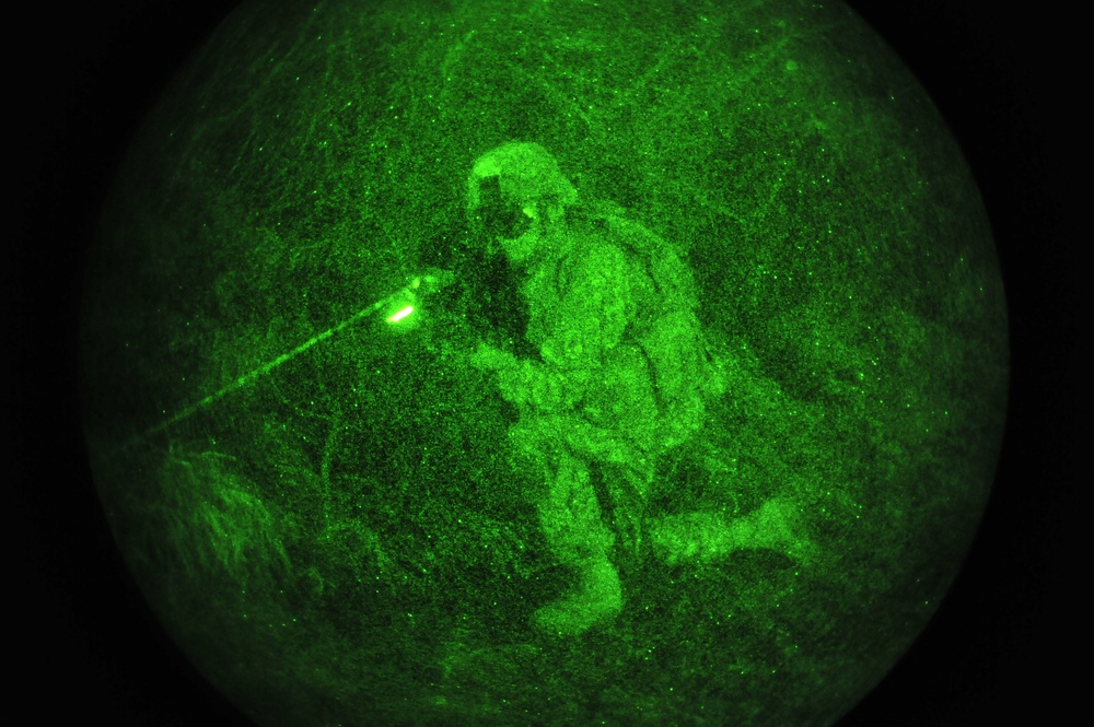 173rd Airborne Brigade day and night patrolling at Longare Complex