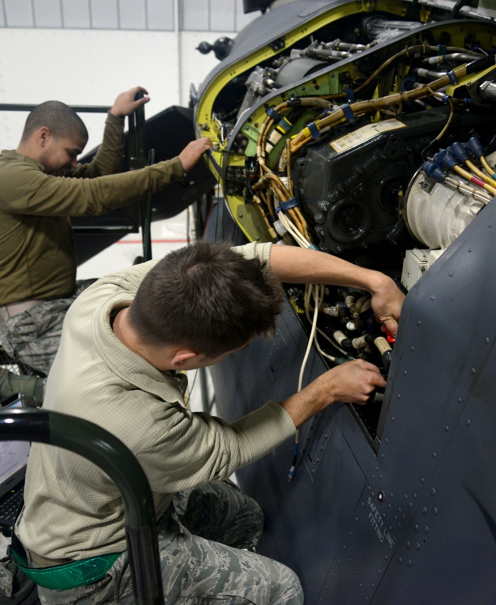 Air commandos maintain CV-22B excellence