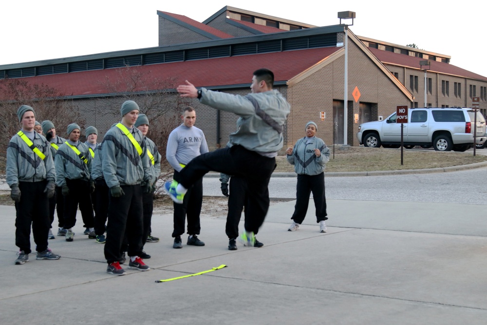 Paratroopers become a resilient force through Kung Fu