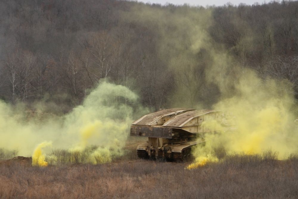 4MEB spearheads combined arms breach