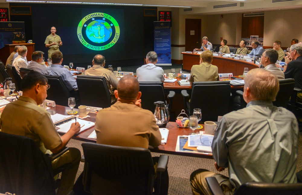 CNO participates in CFMCC Flag Officer Course discussion