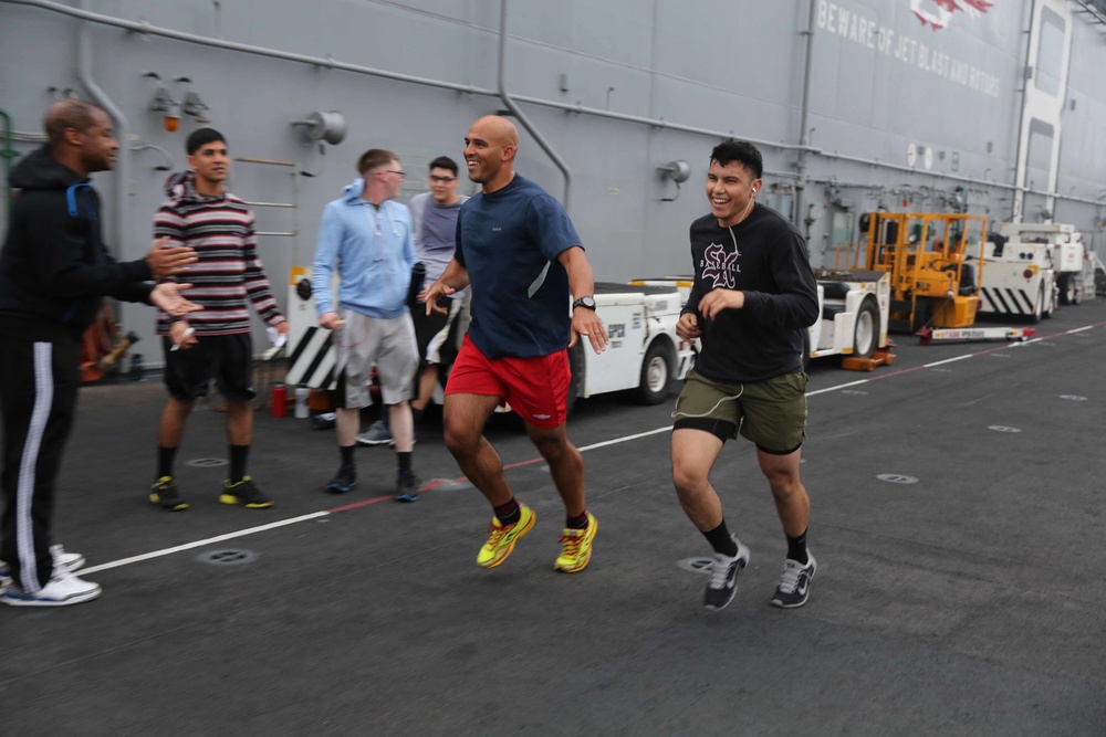 11th MEU participates in 5k run