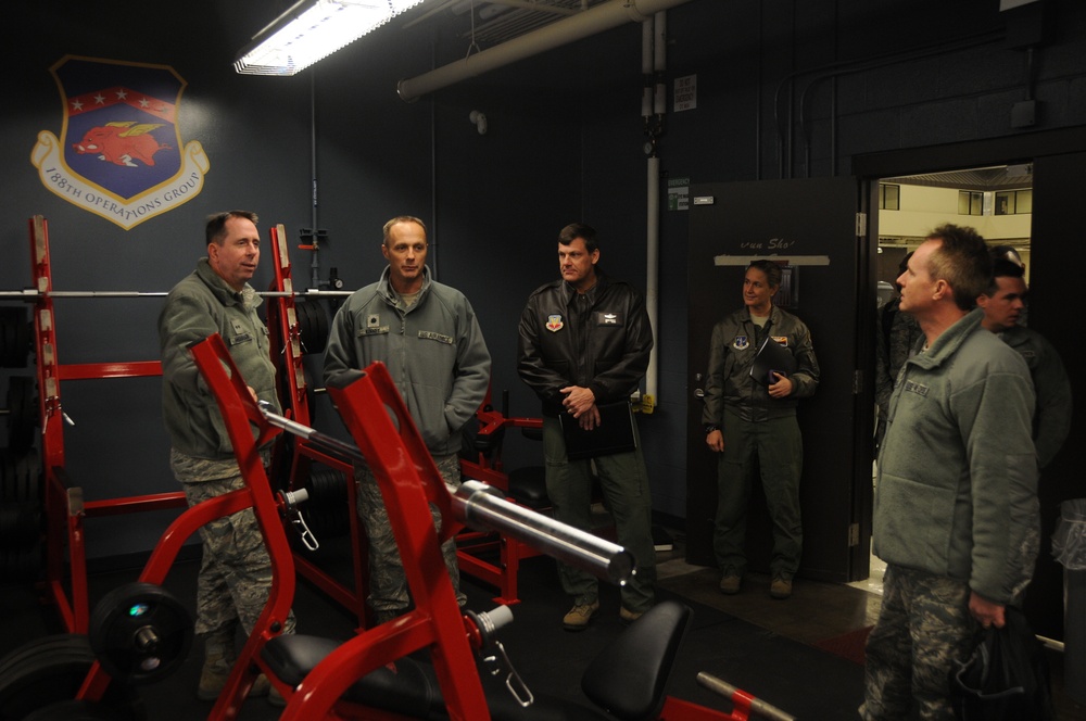 188th Wing showcases ISR Center of Excellence strategy during 25th Air Force commander visit