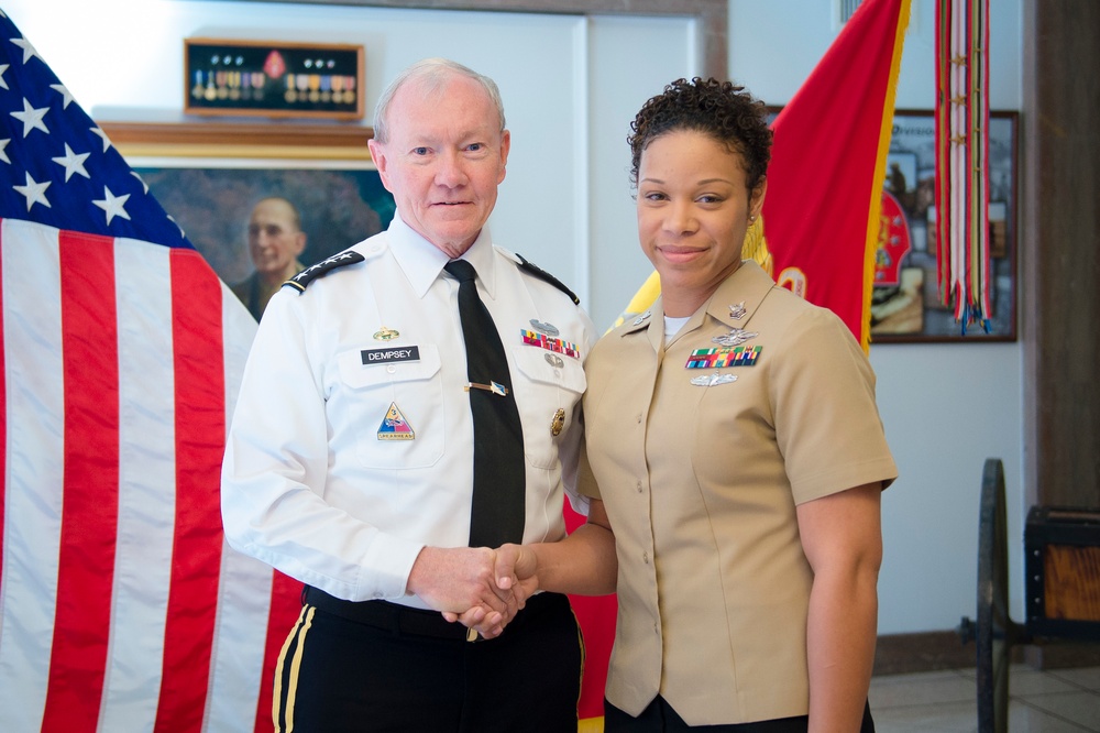 CJCS visits Camp Lejeune