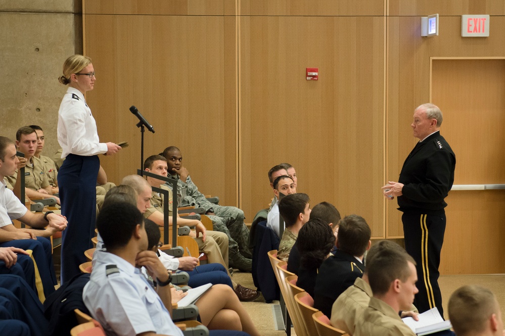 CJCS talks with ROTC cadets