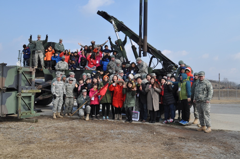 Local church visits Soldiers at Kunsan AB